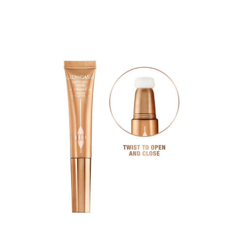 Charlotte Tilbury Glowgasm Beauty Light Wand in Goldgasm - Picture 3 of 4